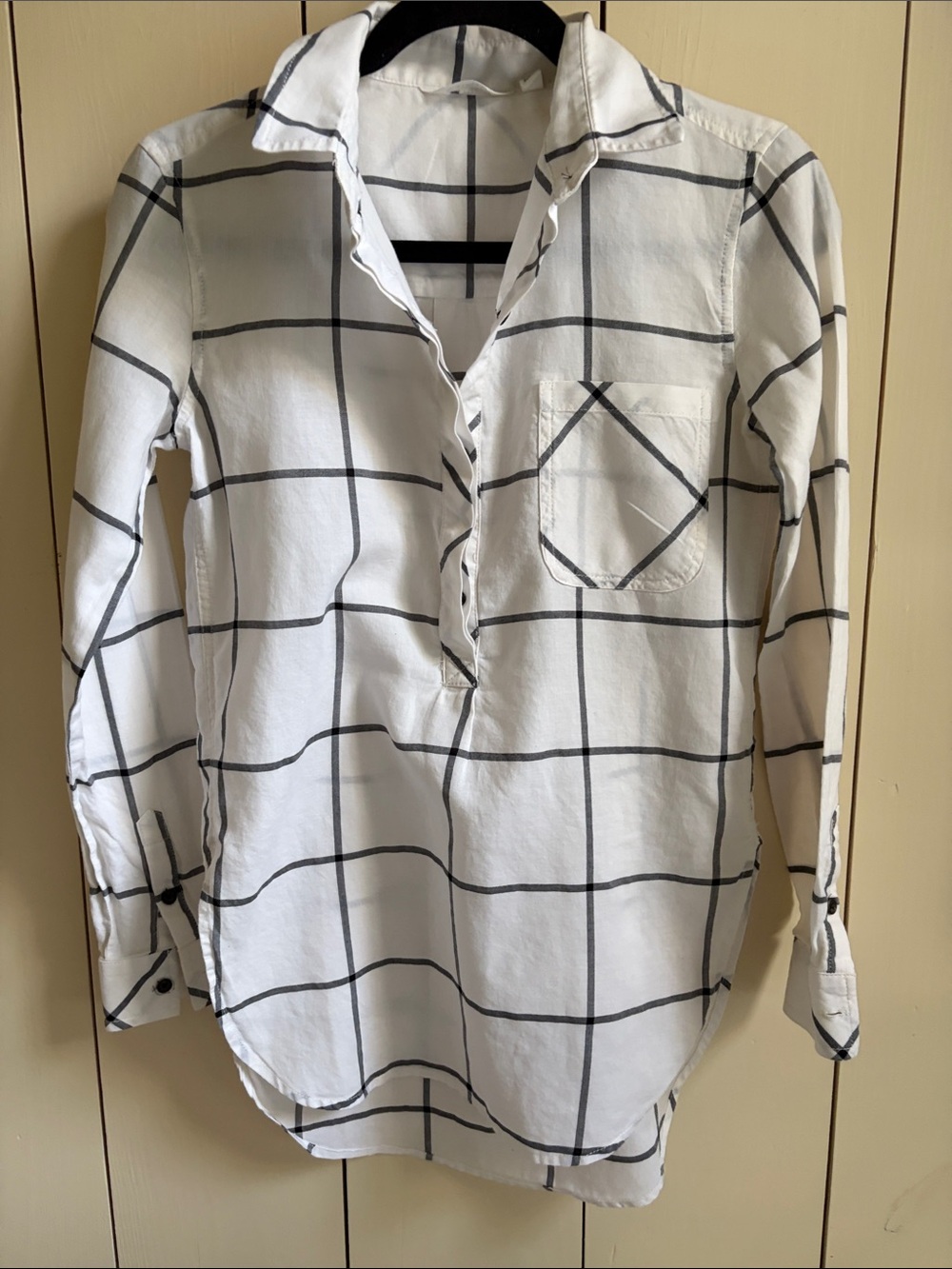 Athleta White Button-Down with Black Windowpane Grid